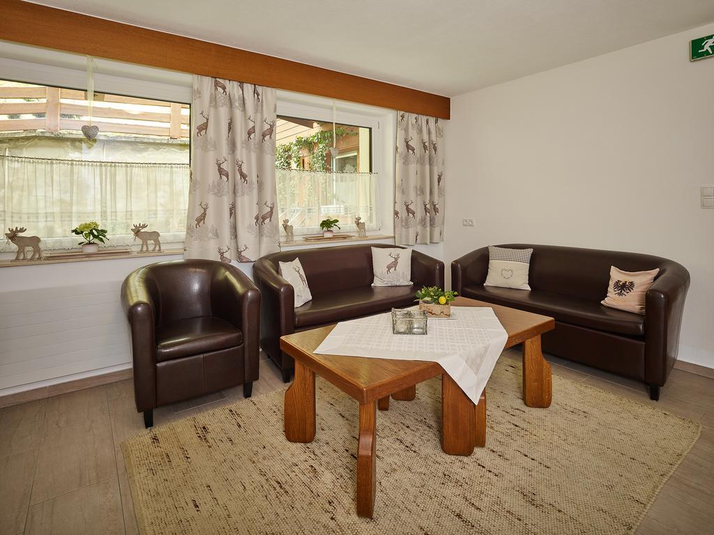 Appartement Gaestehaus Bergkristall Sölden Kültér fotó