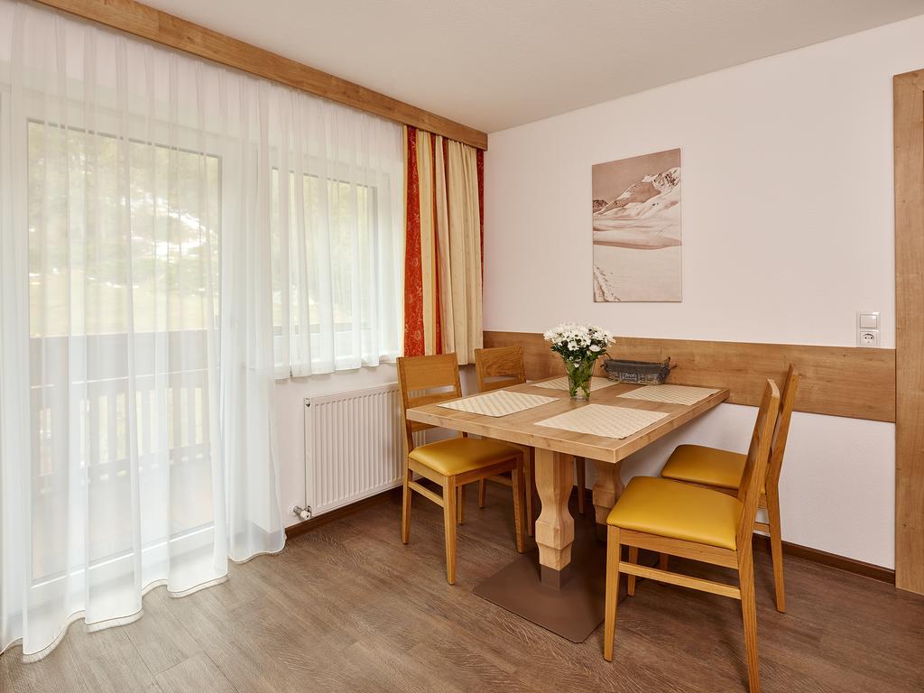 Appartement Gaestehaus Bergkristall Sölden Kültér fotó